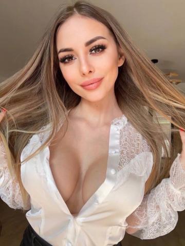 Элеонора Смелая красотка фото 3