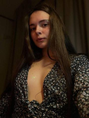 Анастасия Только 18 Реал фото 2